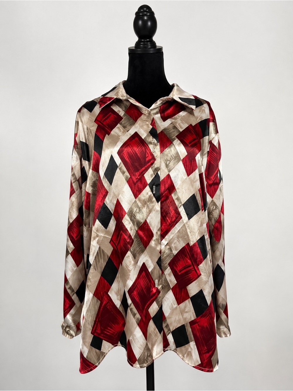 Willow Ridge 2 piece Red, Black & Cream Geometric Button-Front Long Sleeve Top - Picture 3 of 6